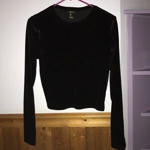 Black Velvet Longsleeve